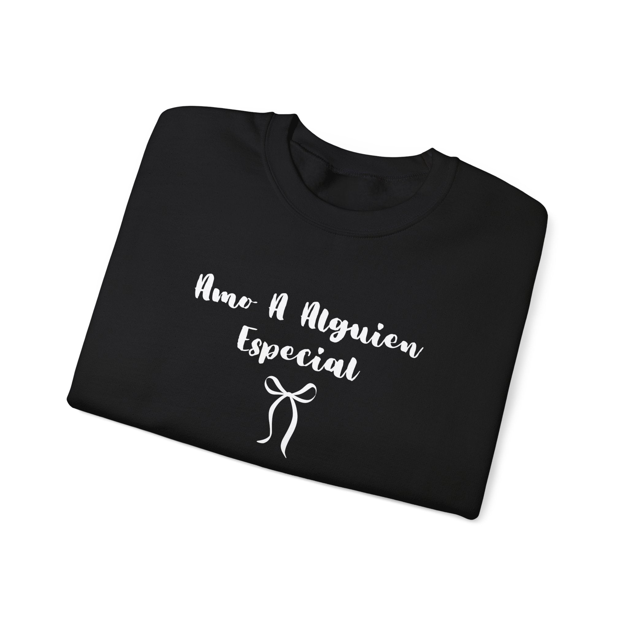 “Amo A Alguien Especial” Women’s Sweater