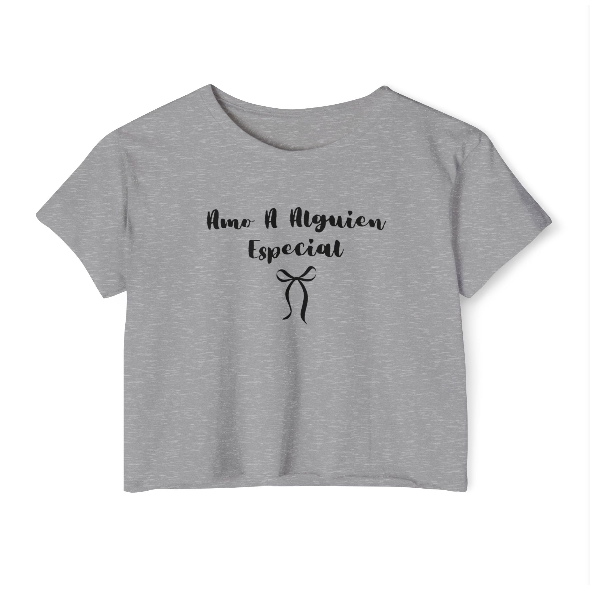 “Amo A Alguien Especial” Women’s Crop Top