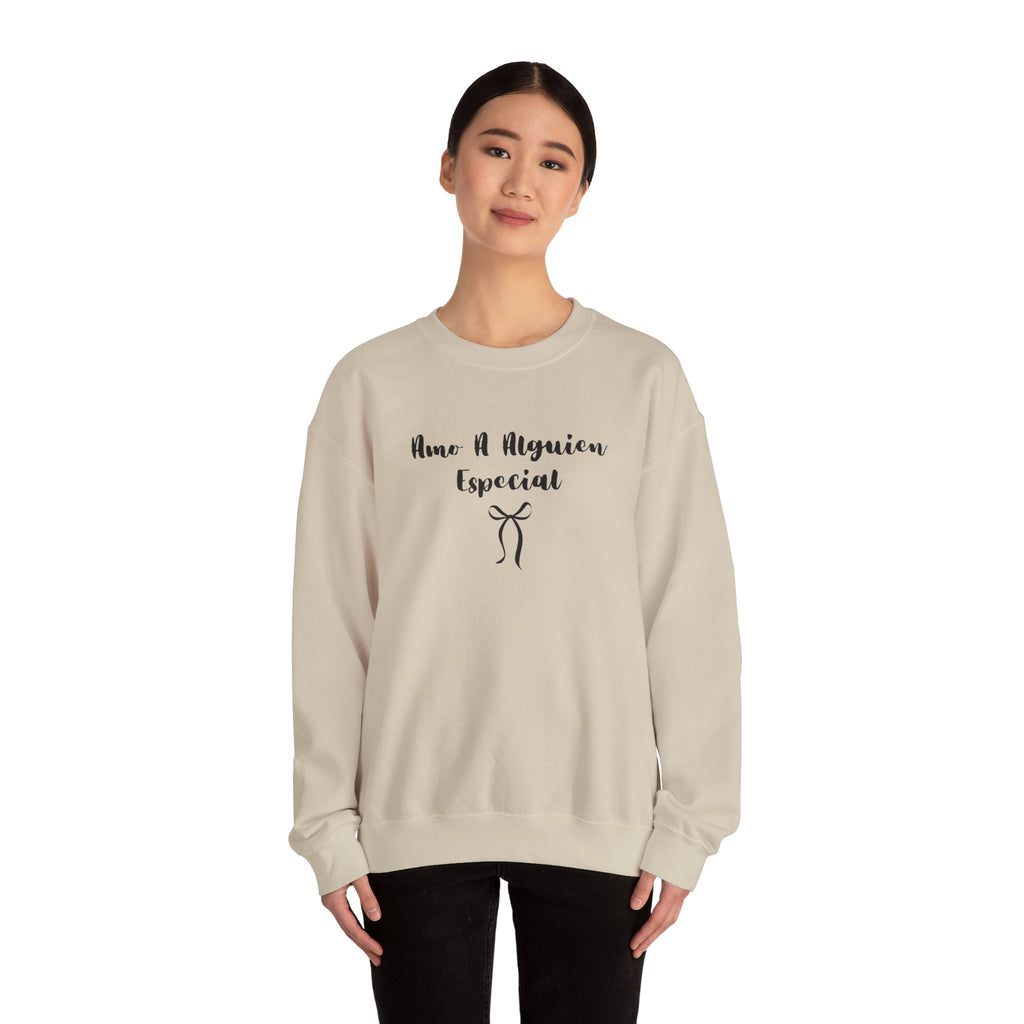 “Amo A Alguien Especial” Women’s Sweater