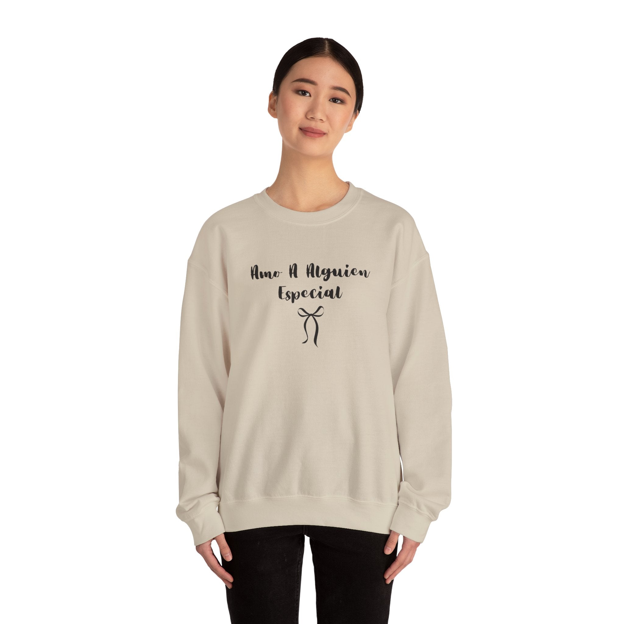 “Amo A Alguien Especial” Women’s Sweater