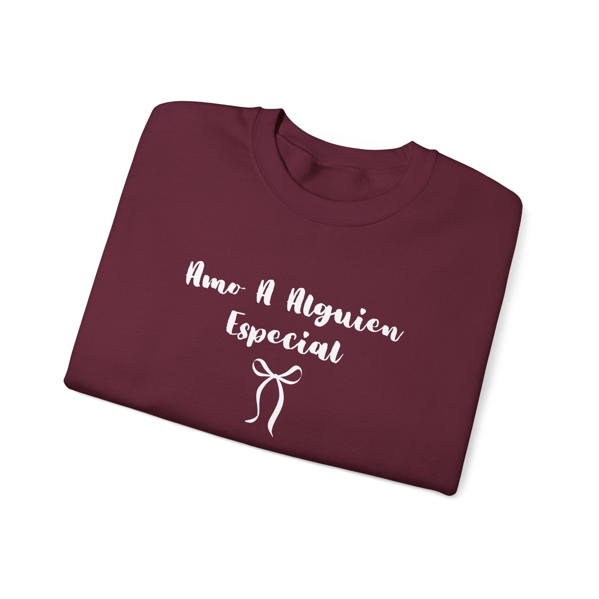 “Amo A Alguien Especial” Women’s Sweater