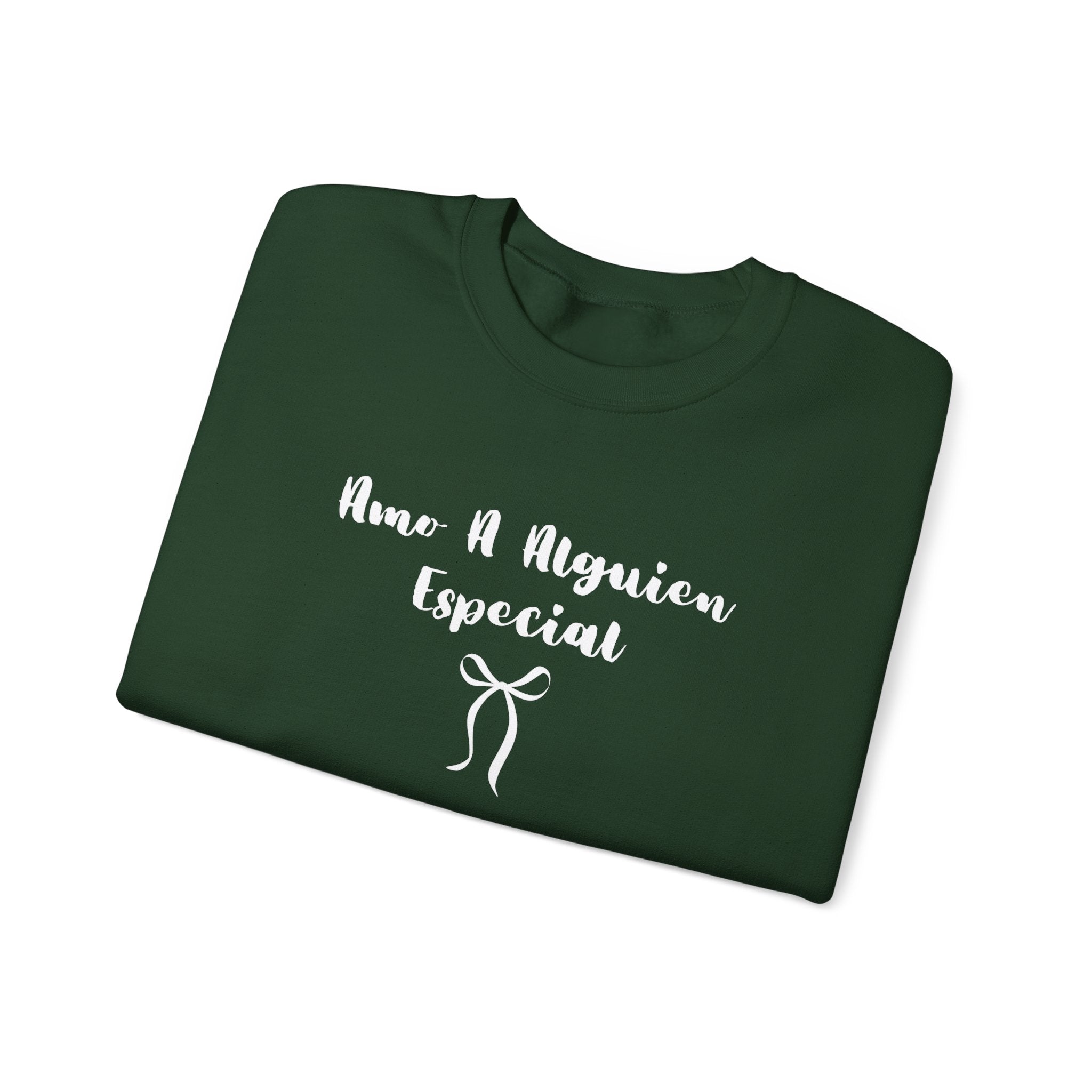 “Amo A Alguien Especial” Women’s Sweater