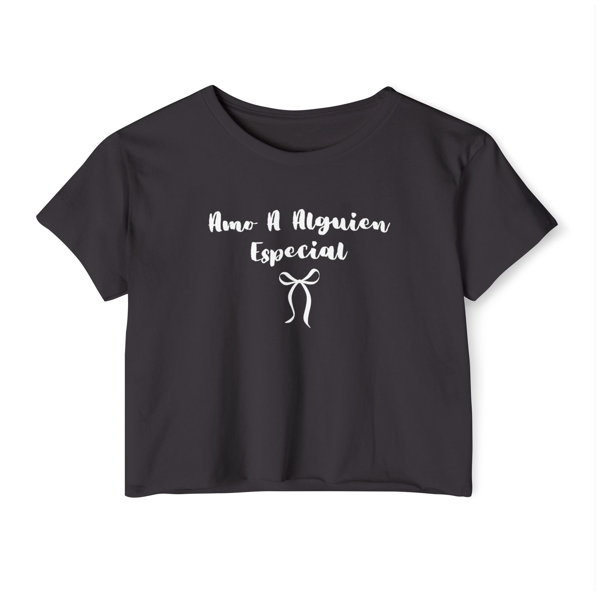 “Amo A Alguien Especial” Women’s Crop Top