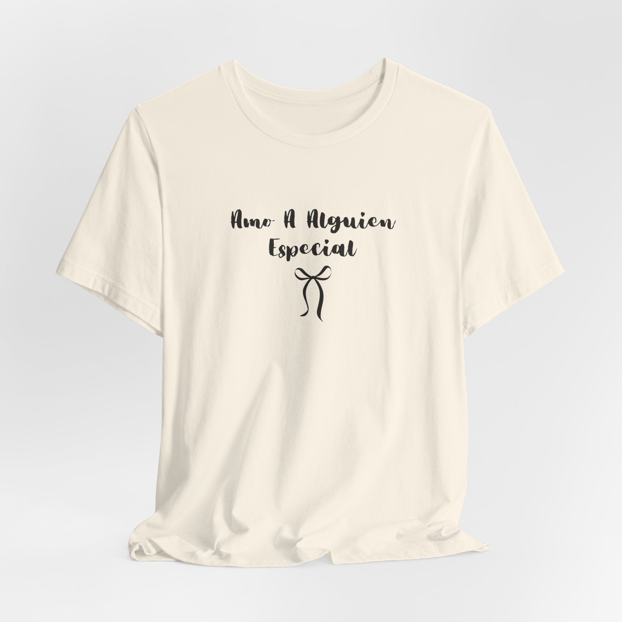 “Amo A Alguien Especial” Women’s Tee